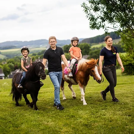 Hof Koehne - Hexenhaus Vakantiehuis Schmallenberg